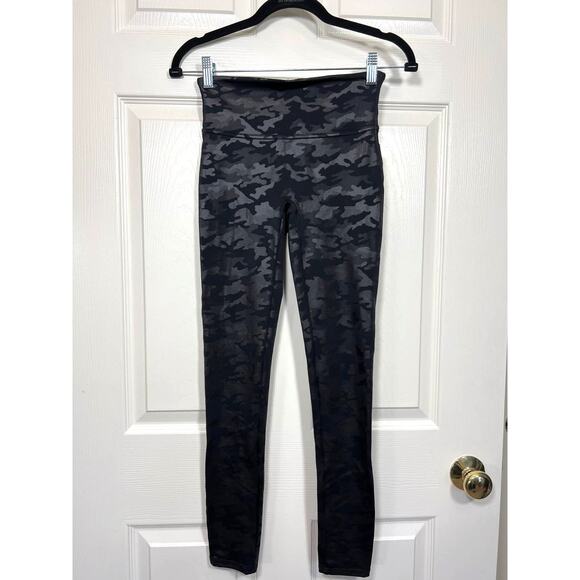 Spanx High Waist Black Camo Leggings Metallic Womens S - Picture 2 of 11